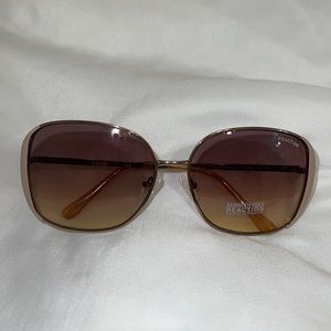 Kenneth Cole Reaction sunglasses